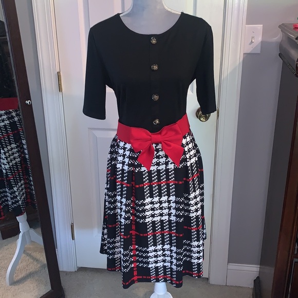 Oxiuly on Amazon Dresses & Skirts - EUC Retro Vintage Style Swing Dress